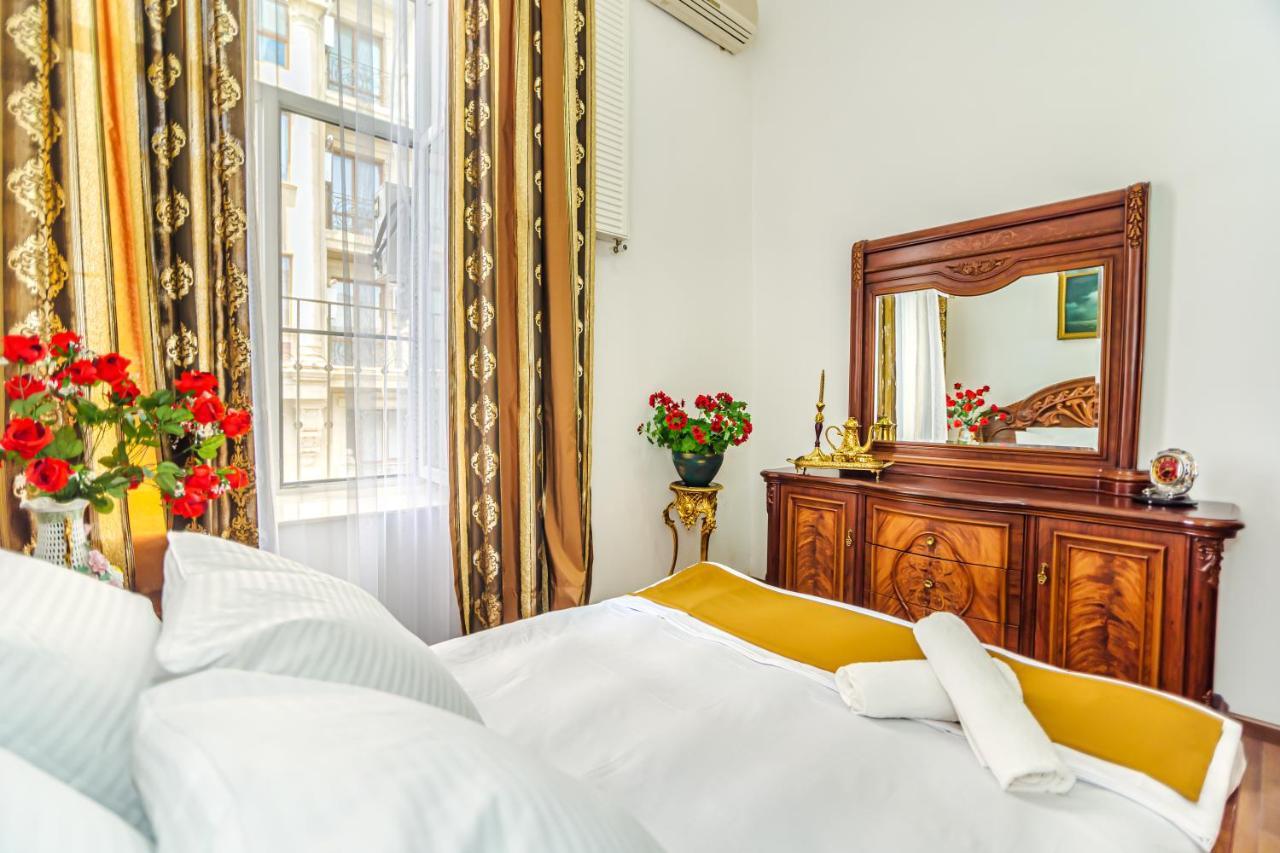 Sera Boutique Hotel บากู ภายนอก รูปภาพ