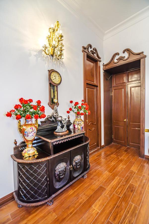 Sera Boutique Hotel บากู ภายนอก รูปภาพ