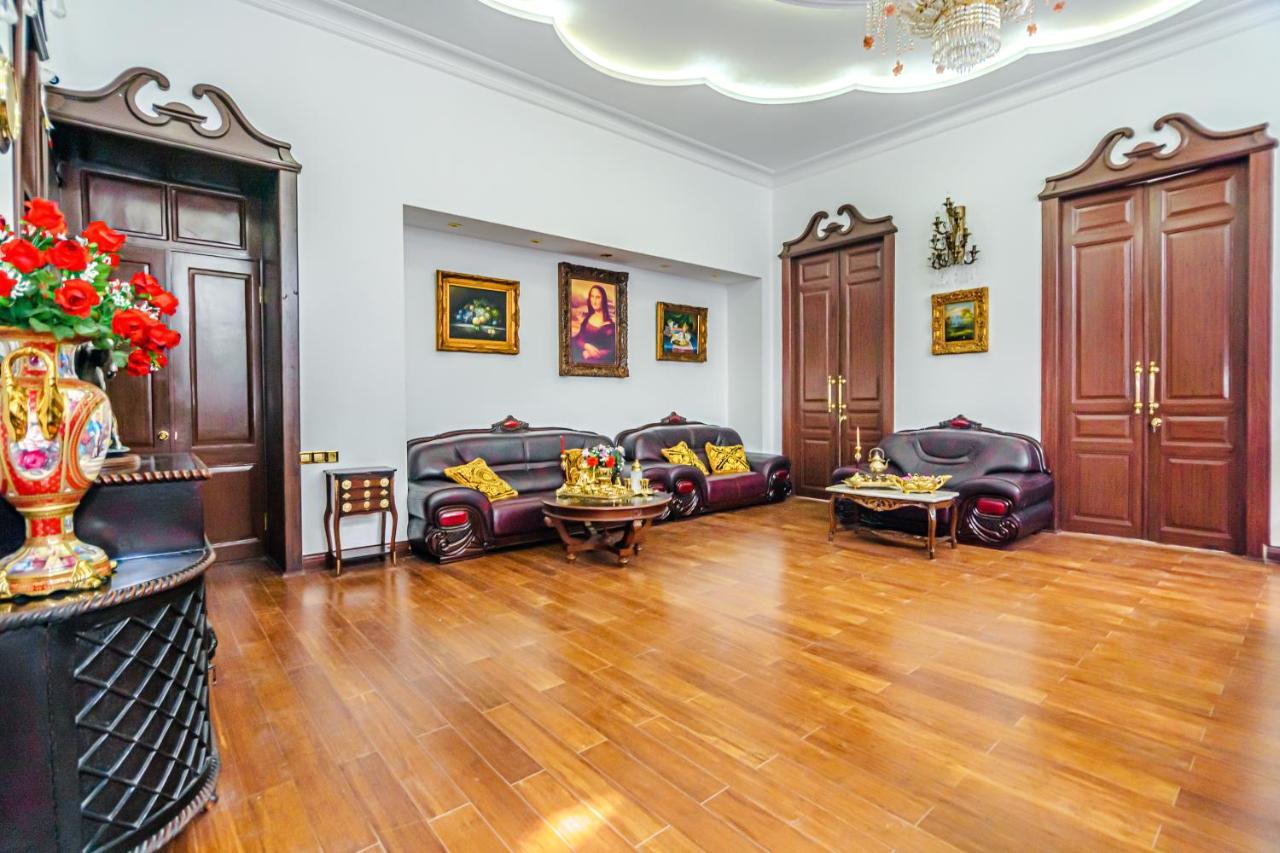Sera Boutique Hotel บากู ภายนอก รูปภาพ
