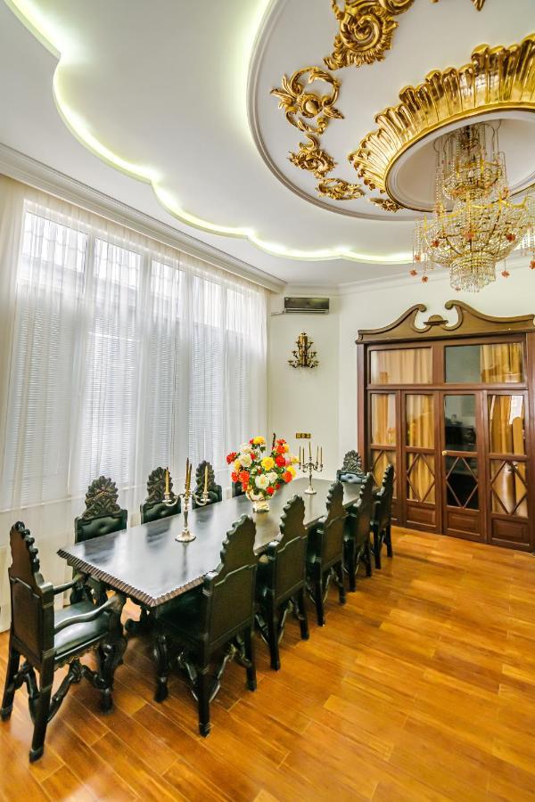 Sera Boutique Hotel บากู ภายนอก รูปภาพ