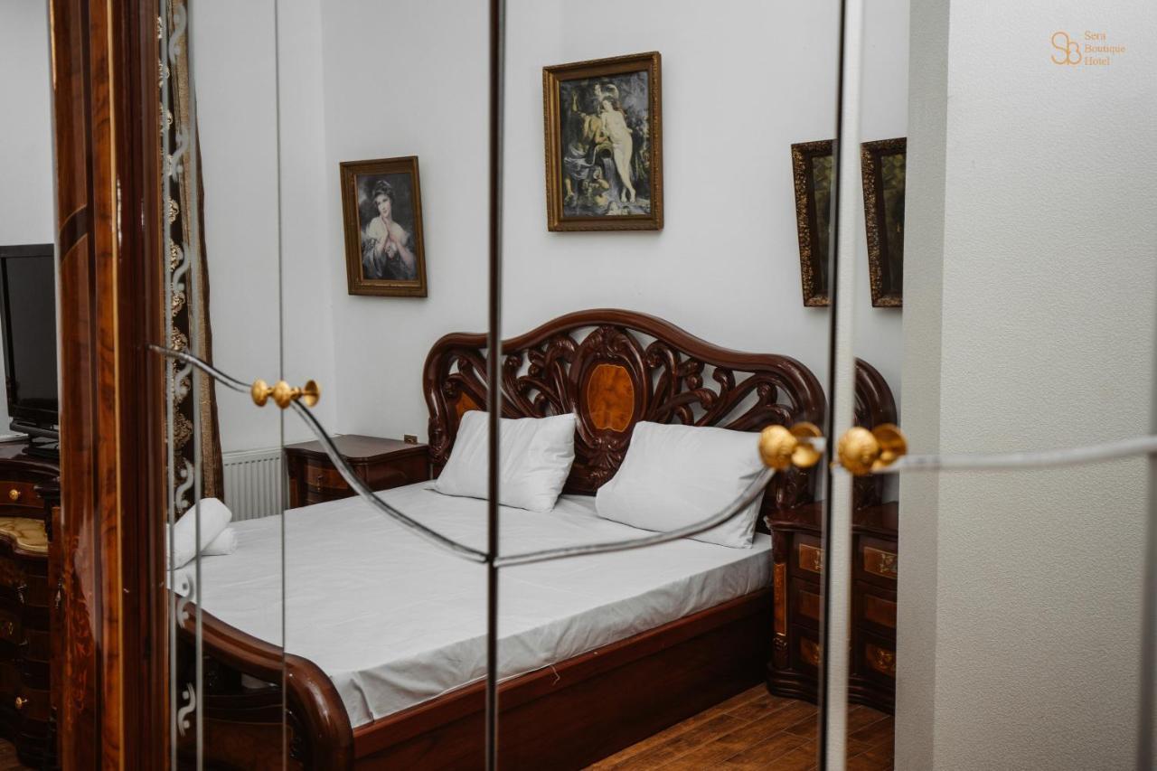 Sera Boutique Hotel บากู ภายนอก รูปภาพ